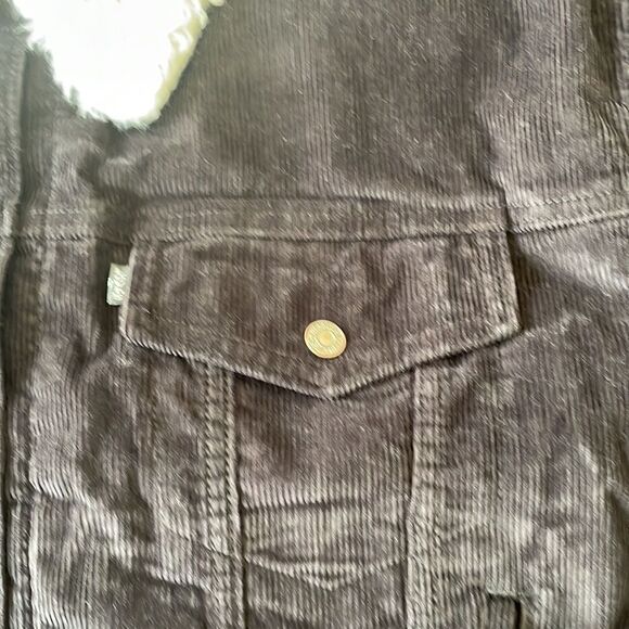 Levi’s Women’s Sherpa Baby Baggy Trucker Black Jacket Size L - Picture 10 of 10